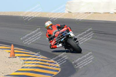 media/Nov-06-2022-SoCal Trackdays (Sun) [[208d2ccc26]]/Turn 10 Backside (1030am)/